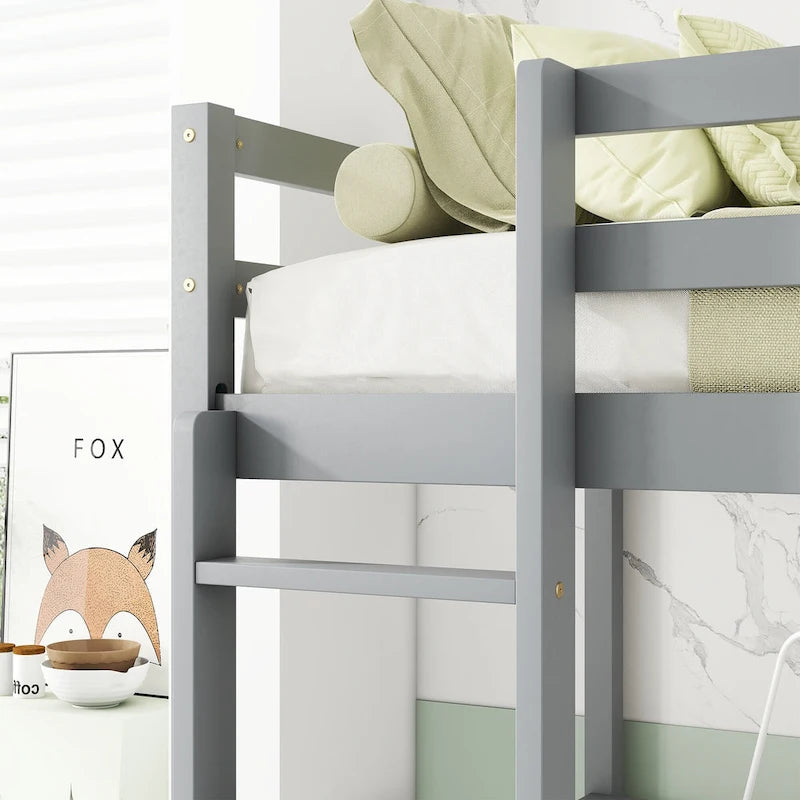 Cama alta de madera con escritorio incorporado, gabinete de almacenamiento, barandillas y escalera, blanca y gris